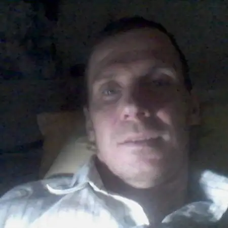 Slava, 44Орал, Қазақстан