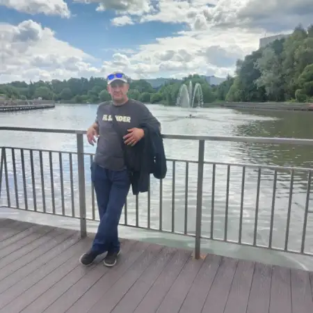Vladimir, 46Абай, Қазақстан 
