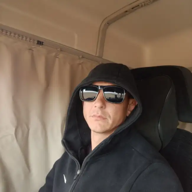 Aleks, 32, Мерке, Қазақстан - QZ DATE