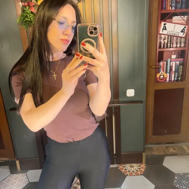 Anastasiya, 29