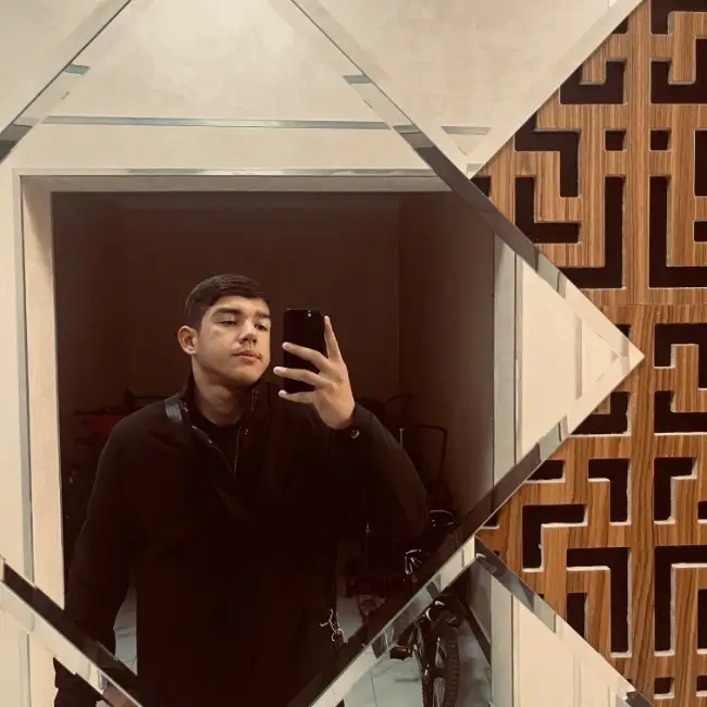 Nurasyl, 18