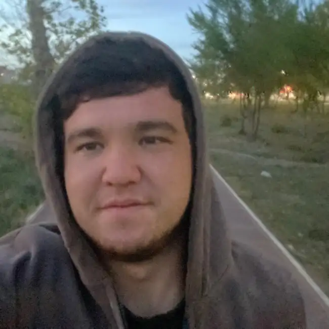 Altynbek, 18